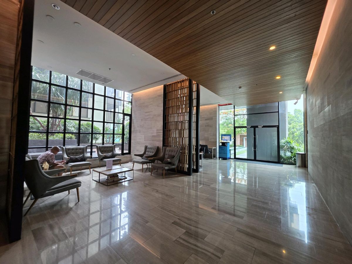 ขายคอนโดปิ่นเกล้า จรัญสนิทวงศ์ : Brix Condominium จรัญสนิทวงศ์ 64 MRT สิรินธร หน้าโครงการ เดินเพิ่งไม่กี่ก้าว 🔥 ขายถูกที่สุดในโครงการ 🔥