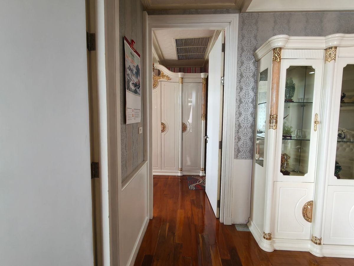 For SaleCondoSathorn, Narathiwat : ✨ 𝗙𝗢𝗥 𝗦𝗔𝗟𝗘! 𝗘𝘅𝗰𝗹𝘂𝘀𝗶𝘃𝗲 𝗥𝗶𝘃𝗲𝗿𝘀𝗶𝗱𝗲 𝗚𝗲𝗺: 𝗖𝗛𝗔𝗧𝗥𝗜𝗨𝗠 𝗥𝗘𝗦𝗜𝗗𝗘𝗡𝗖𝗘 𝗥𝗜𝗩𝗘𝗥𝗦𝗜𝗗𝗘 - 𝗨𝗻𝗺𝗮𝘁𝗰𝗵𝗲𝗱 𝗜𝗻𝘃𝗲𝘀𝘁𝗺𝗲𝗻𝘁 & 𝗟𝗶𝗳𝗲𝘀𝘁𝘆𝗹𝗲 𝗢𝗽𝗽𝗼𝗿𝘁𝘂𝗻𝗶𝘁𝘆! ✨