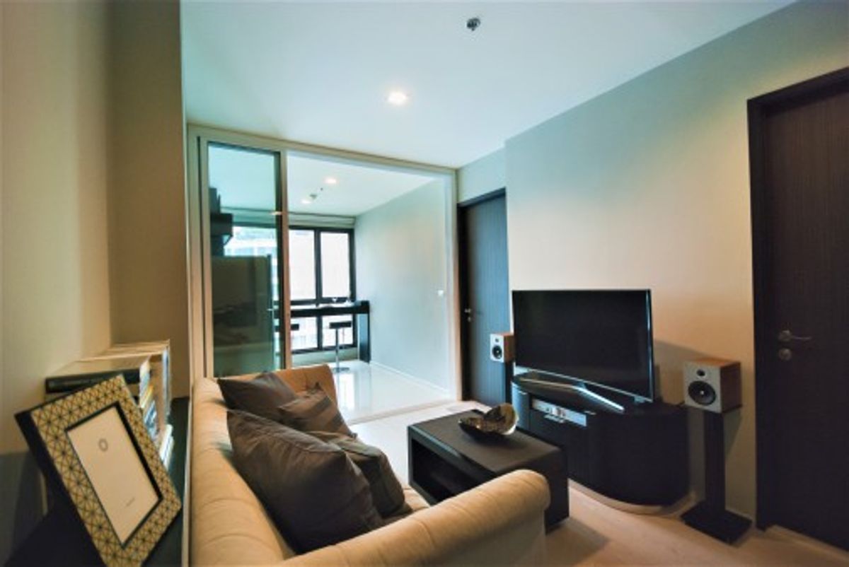 For RentCondoOnnut, Udomsuk : 1 bed 1 bath 45 sqm condo at Rhythm Sukhumvit 44/1 for rent 30,000THB per month, Sukhumvit Soi 44/1, Phra Khanong BTS station
