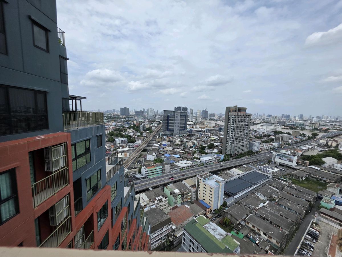 ขายคอนโดปิ่นเกล้า จรัญสนิทวงศ์ : Brix Condominium จรัญสนิทวงศ์ 64 MRT สิรินธร หน้าโครงการ เดินเพิ่งไม่กี่ก้าว 🔥 ขายถูกที่สุดในโครงการ 🔥