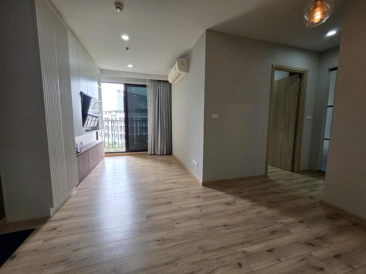 ขายคอนโดปิ่นเกล้า จรัญสนิทวงศ์ : Brix Condominium จรัญสนิทวงศ์ 64 MRT สิรินธร หน้าโครงการ เดินเพิ่งไม่กี่ก้าว 🔥 ขายถูกที่สุดในโครงการ 🔥