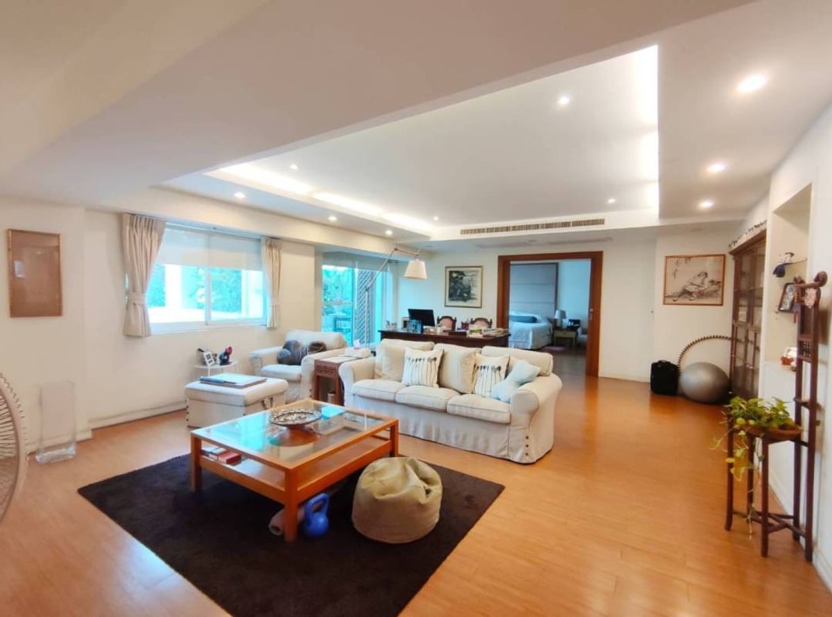 ให้เช่าคอนโดสุขุมวิท อโศก ทองหล่อ : 65,000 THB - Royal Castle 39 (2 Bed + 1 Tatami Room, 297 Sqm) @BTS Phrom Phong