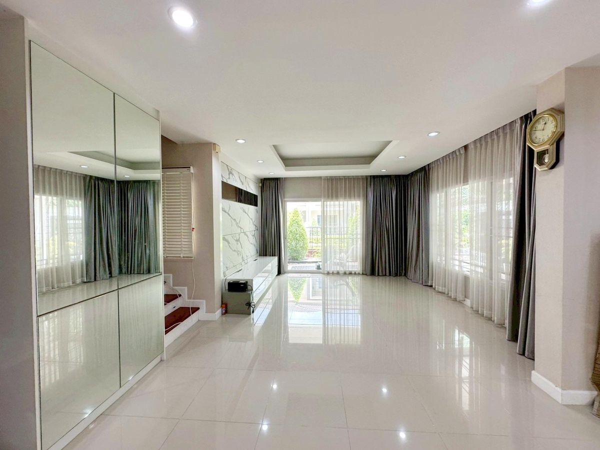 ขายบ้านพระราม 2 บางขุนเทียน : ขาย เดอะแกรนด์ พระราม 2 ขนาด 56 ตรว. 3 นอน 3 น้ำ หลังมุม สภาพเยี่ยม รีโนเวทแล้ว