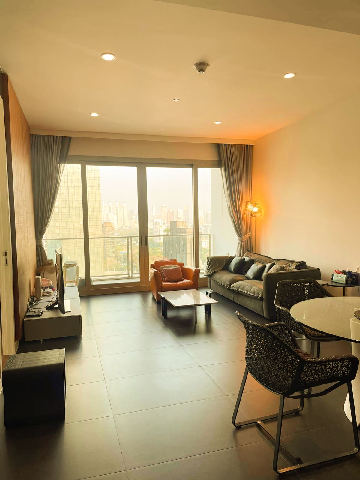 ให้เช่าคอนโดวิทยุ ชิดลม หลังสวน : 185 Rajadamri LSIR0030
