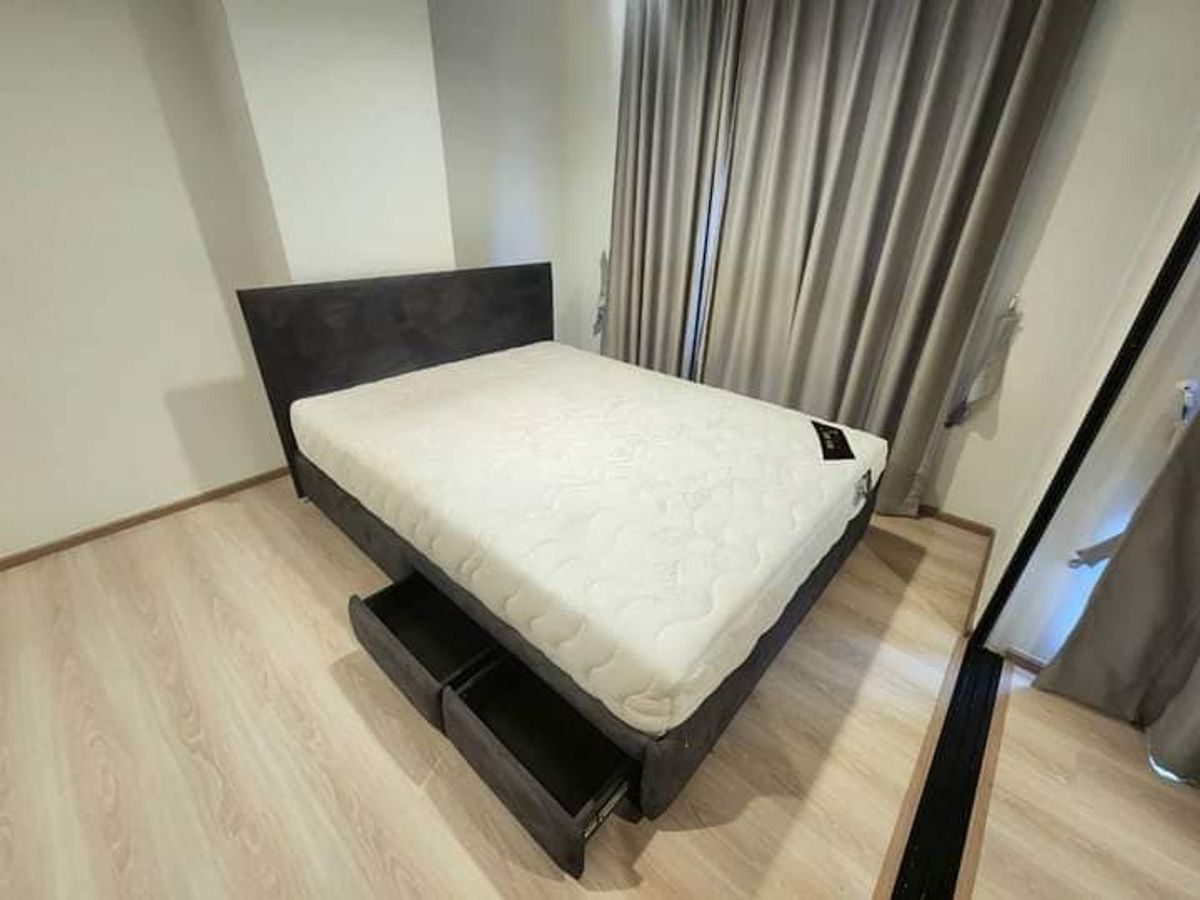 For RentCondoRama9, Petchburi, RCA : 🔴12,000 ฿ 🔴 🔴 🔴 𝟗┃ 𝟗┃ Rice Rama 9 ✅ Near MRT Rama 9 🙏 Interested to say hello (very fast answer): 📱 Property code 6807-0501 📱: ID LINE:@bbcondo88