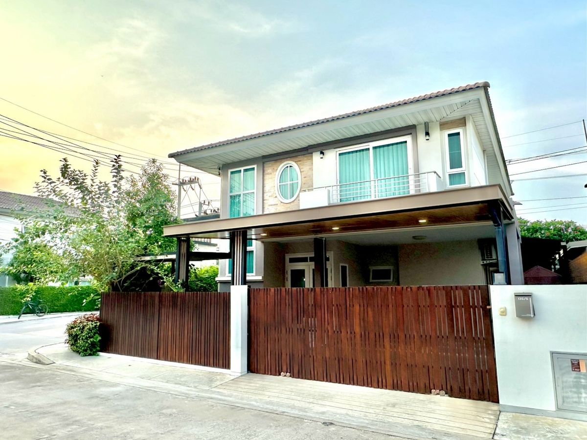 HousePattaya, Bangsaen, Chonburi : *** Urgent sale, Supalai Village, Premo Bangsaen  The house is decorated. #The house is decorated with  #Free furniture   #House near Motorway #The back corner #Big rear #Add around the house #Baan bypassing Nongmon #Muji #Secondhand House #Sell or rent