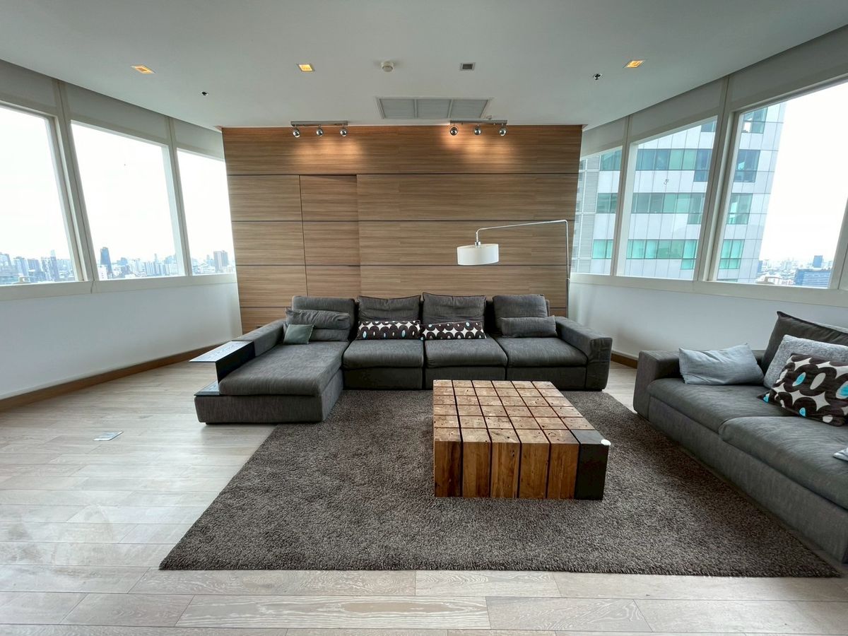 ให้เช่าคอนโดสุขุมวิท อโศก ทองหล่อ : Millennium Residence 