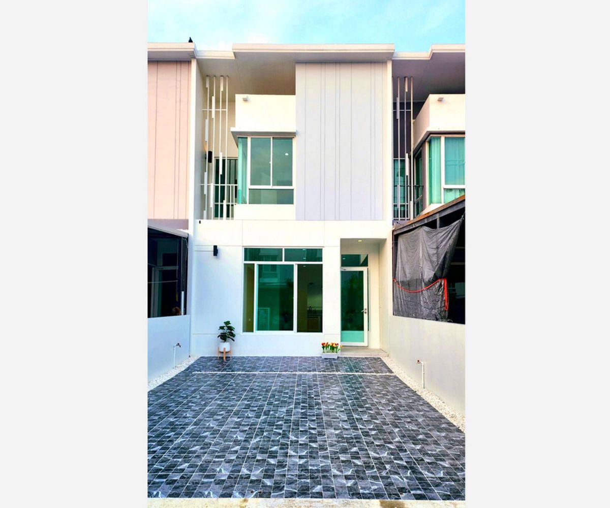 ขายทาวน์โฮมพระราม 2 บางขุนเทียน : สอบถามโทร : 093-795-4659 โครงการ ซิตี้เซนส์ พระราม 2-ท่าข้าม ถนนกาญจนาภิเษก บ้านสวยราคาดี โลเคชั่นเยี่ยม รีโนเวทใหม่ทั้งหลัง (เจ้าของขายเอง)