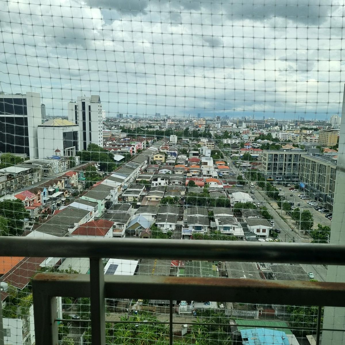 For RentCondoRamkhamhaeng, Hua Mak : Inspire Place 2 Bedrooms 2 Baths 15K PLEASE Add Line Paolin1call 0928242499