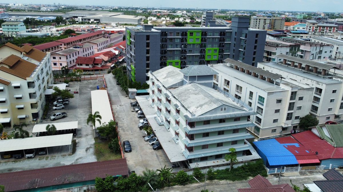 For SaleHotel&Apartment BusinessPattaya, Bangsaen, Chonburi : 📌 Apartments for sale near Amata Nakorn Industrial Estate, full -year -old, 348 sq.w. offers convenient parking. Returns of up to 9%, only 32 million baht !!