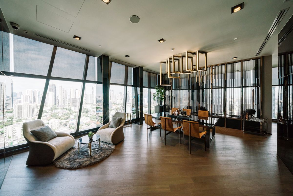 ขายคอนโดสุขุมวิท อโศก ทองหล่อ : 𝐈𝐃𝐄𝐎 𝐐 สุขุมวิท 𝟑𝟔  ใกล้ 𝗕𝗧𝗦 ทองหล่อ จัดใหญ่ใส่เต็มไม่มียั้ง! 𝟐 นอน 𝟒𝟗 ตรม รับประกันการันตีราคาดีที่สุด💯 📱𝟎𝟗𝟐-𝟖𝟎𝟖𝟖𝟖𝟗𝟗