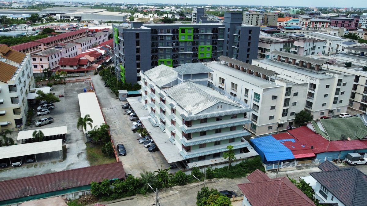 For SaleHotel&Apartment BusinessPattaya, Bangsaen, Chonburi : 📌 Apartments for sale near Amata Nakorn Industrial Estate, full -year -old, 348 sq.w. offers convenient parking. Returns of up to 9%, only 32 million baht !!