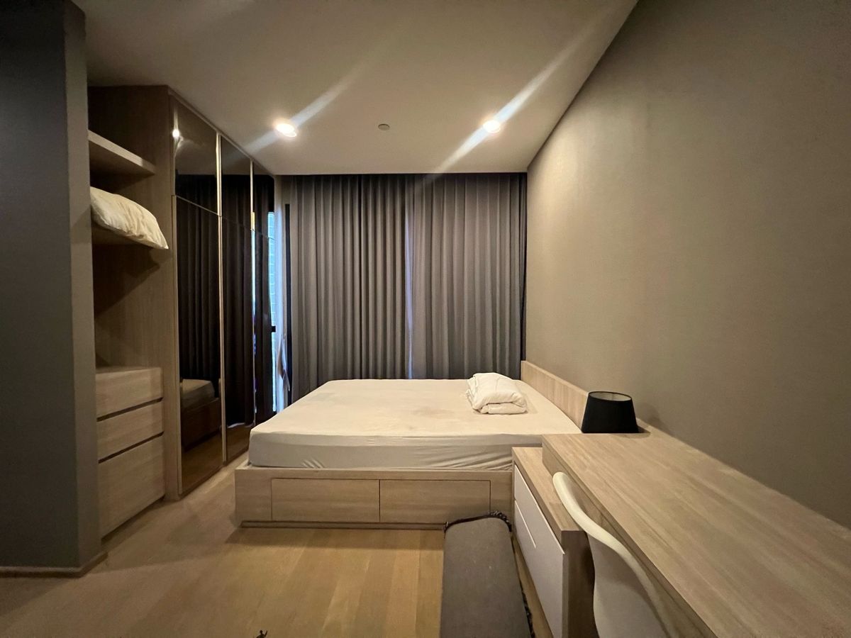 ให้เช่าคอนโดสยาม จุฬา สามย่าน : Ashton Chula Silom ชั้น สูง ห้องสวย
ขนาด 24 ตารางเมตร 
 Studio ราคา 22,000 โทร 061-4162636