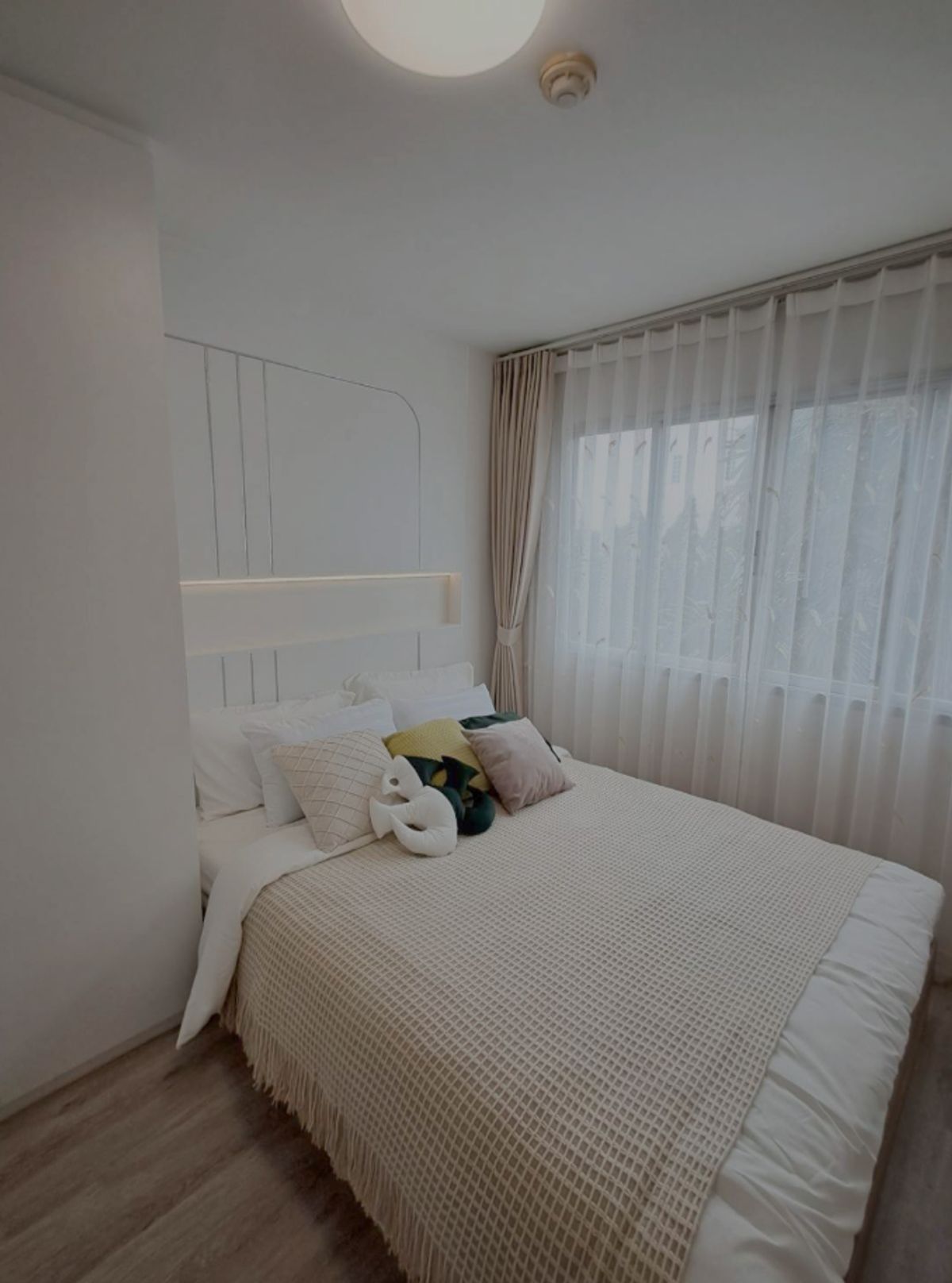 For SaleCondoRamkhamhaeng, Hua Mak : For Sale LPN Bodin Ramkamhang TowerB1 FL2 all new nice interior good locale near MRT garden 7-11 tesco 1.6MB