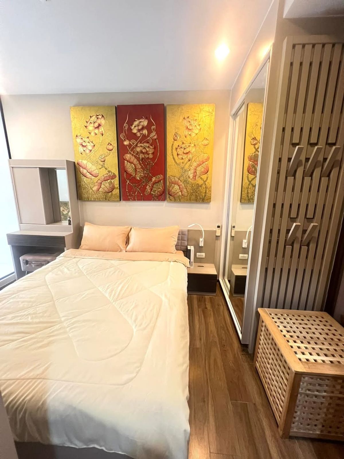 ให้เช่าคอนโดสะพานควาย จตุจักร : 20,000 BHT/Month Onyx พหลโยธิน ห้อง 2 ชั้น Duplex 