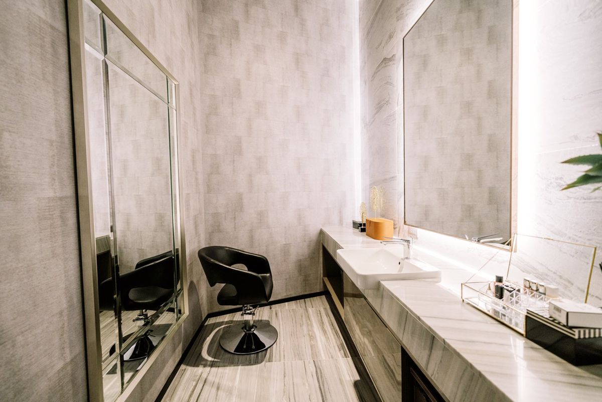 For SaleCondoSukhumvit, Asoke, Thonglor : 🔥𝗛𝗢𝗧 𝗣𝗥𝗜𝗖𝗘🔥 | 𝐈𝐃𝐄𝐎 𝐐 Near 𝗕𝗧𝗦 Thonglor, heavy discounts, full 𝟏 Sleep 𝟒𝟔.𝟑𝟓 Sqm guaranteed to guarantee the most good price 💯 📱𝟬𝟵𝟮-𝟴𝟬𝟴𝟴𝟴𝟵𝟵