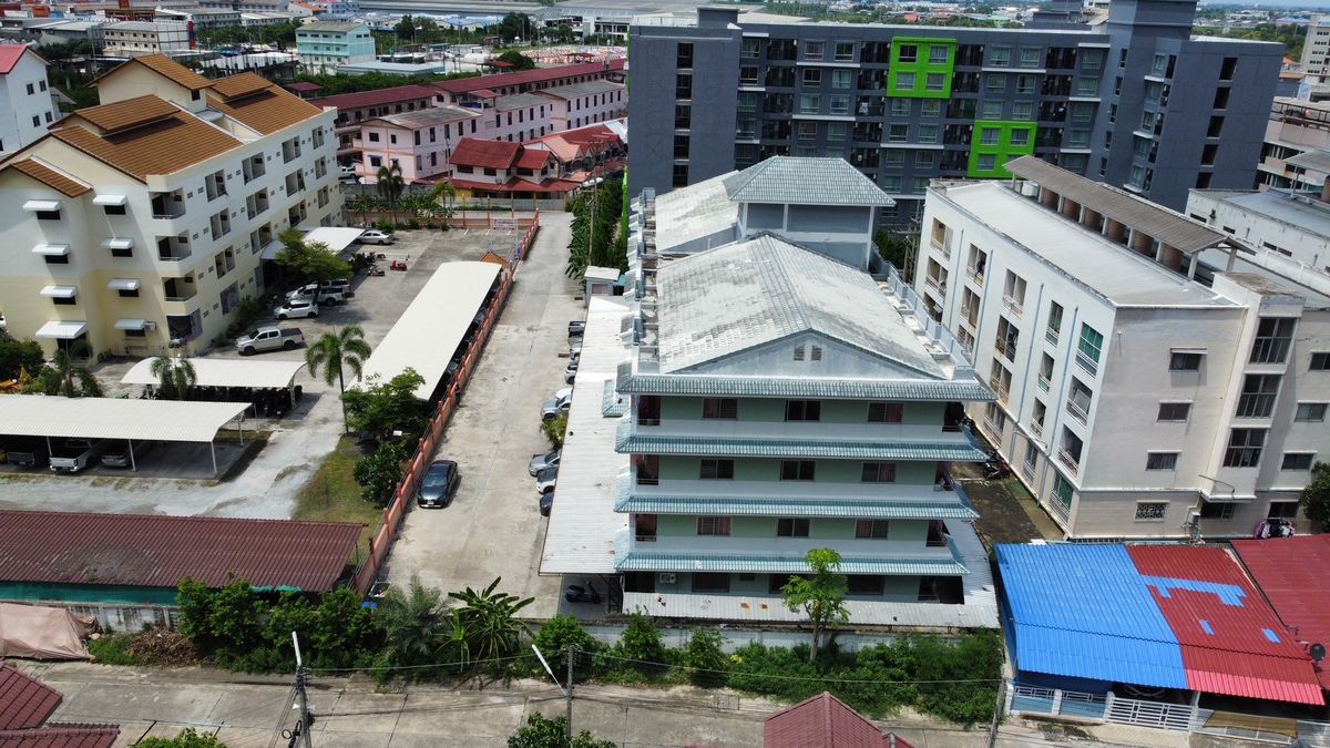 For SaleHotel&Apartment BusinessPattaya, Bangsaen, Chonburi : 📌 Apartments for sale near Amata Nakorn Industrial Estate, full -year -old, 348 sq.w. offers convenient parking. Returns of up to 9%, only 32 million baht !!