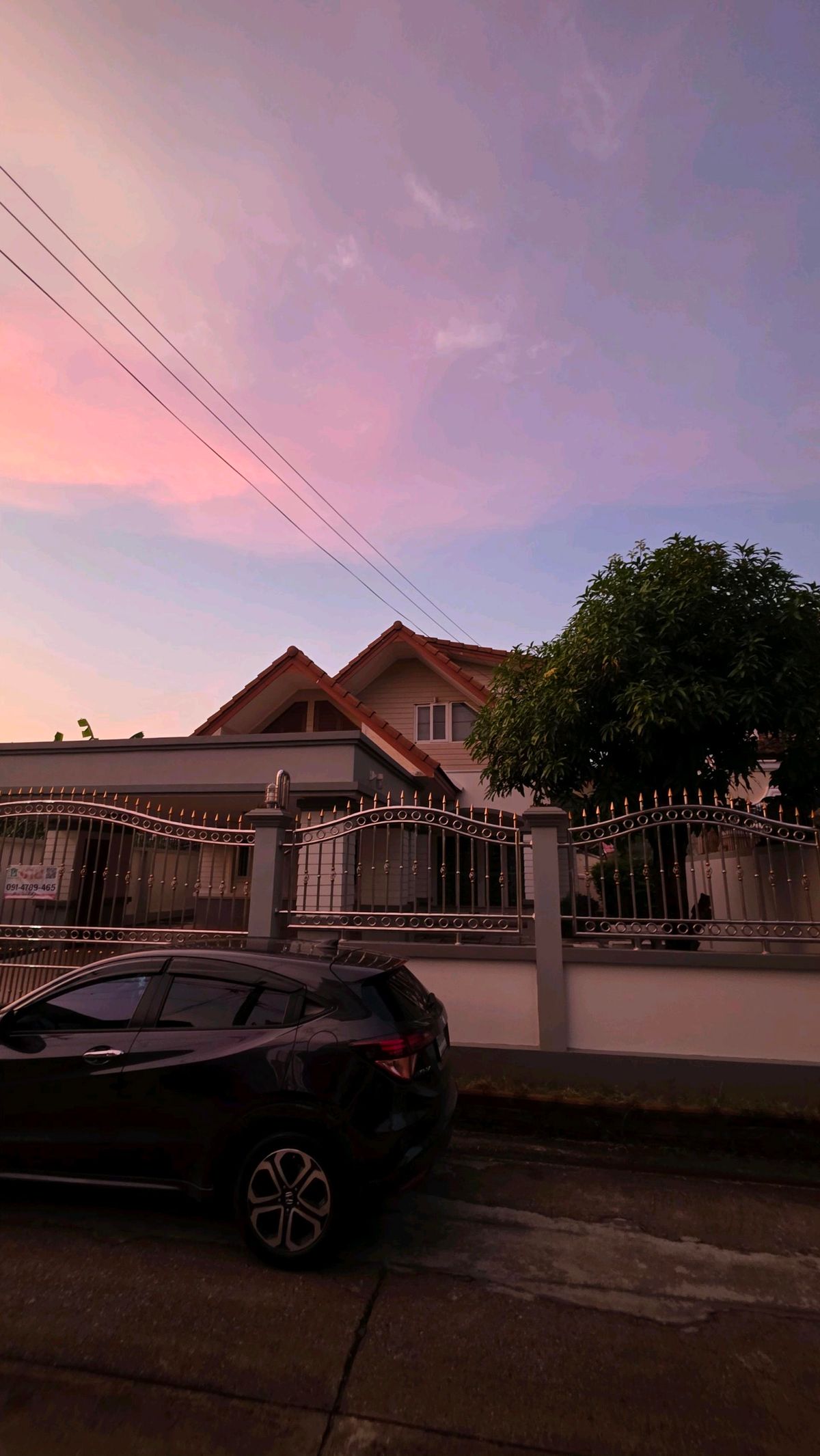 For SaleHouseChaengwatana, Muangthong : The price is lower than the assessment! Can go in. Outstanding location, 2 -storey detached house, walk to Srirat Station Near the big expressway near Thai Wat Chaengwattana, the Royal Thai Army Welfare Village, Chaeng Watthana