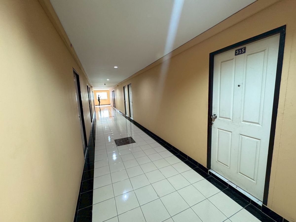 For SaleHotel&Apartment BusinessPattaya, Bangsaen, Chonburi : 📌 Apartments for sale near Amata Nakorn Industrial Estate, full -year -old, 348 sq.w. offers convenient parking. Returns of up to 9%, only 32 million baht !!