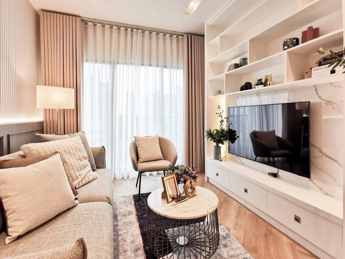ขายคอนโดสุขุมวิท อโศก ทองหล่อ : For sale Noble Refine Sukhumvit 26

