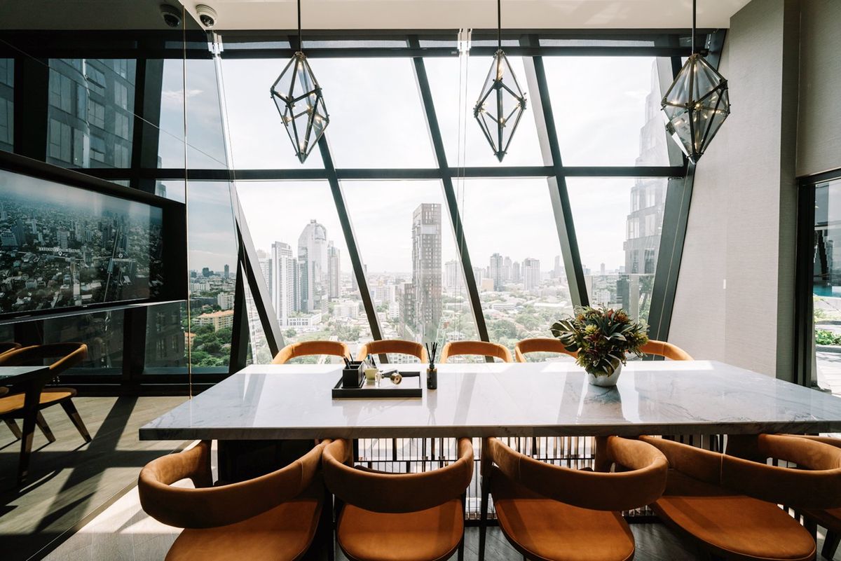 For SaleCondoSukhumvit, Asoke, Thonglor : 🔥𝗛𝗢𝗧 𝗣𝗥𝗜𝗖𝗘🔥 | 𝐈𝐃𝐄𝐎 𝐐 Near 𝗕𝗧𝗦 Thonglor, heavy discounts, full 𝟏 Sleep 𝟒𝟔.𝟑𝟓 Sqm guaranteed to guarantee the most good price 💯 📱𝟬𝟵𝟮-𝟴𝟬𝟴𝟴𝟴𝟵𝟵