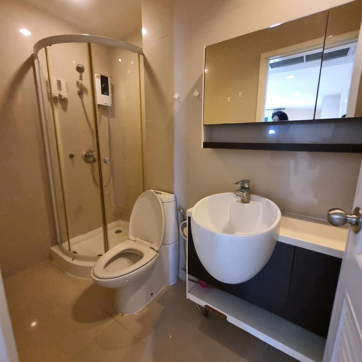 For RentCondoRamkhamhaeng, Hua Mak : Inspire Place 2 Bedrooms 2 Baths 15K PLEASE Add Line Paolin1call 0928242499