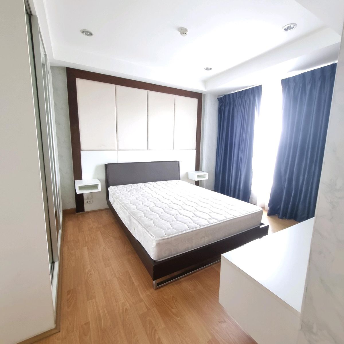 ให้เช่าคอนโดรามคำแหง หัวหมาก : inspire place 2 bedrooms 2 baths 15k please add line paolin1
call 0928242499