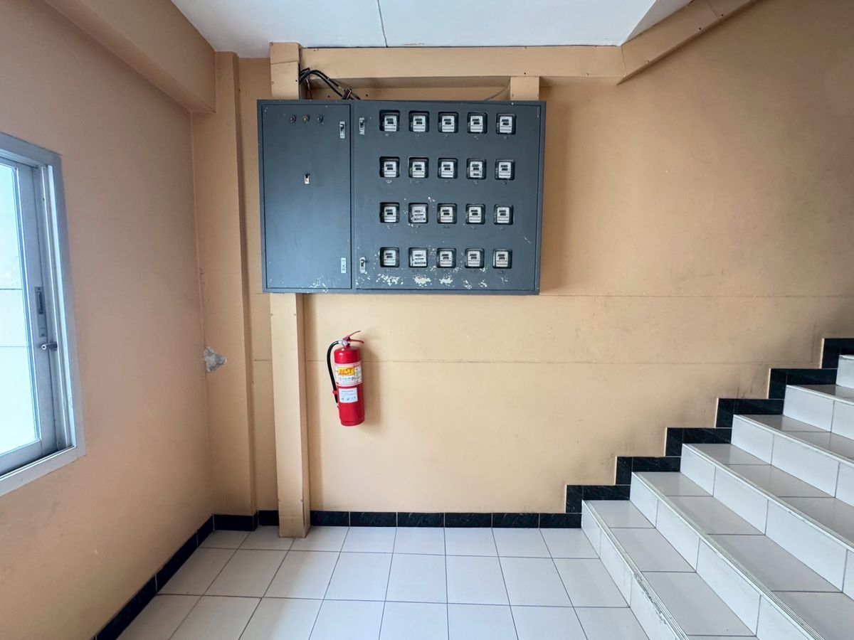 For SaleHotel&Apartment BusinessPattaya, Bangsaen, Chonburi : 📌 Apartments for sale near Amata Nakorn Industrial Estate, full -year -old, 348 sq.w. offers convenient parking. Returns of up to 9%, only 32 million baht !!