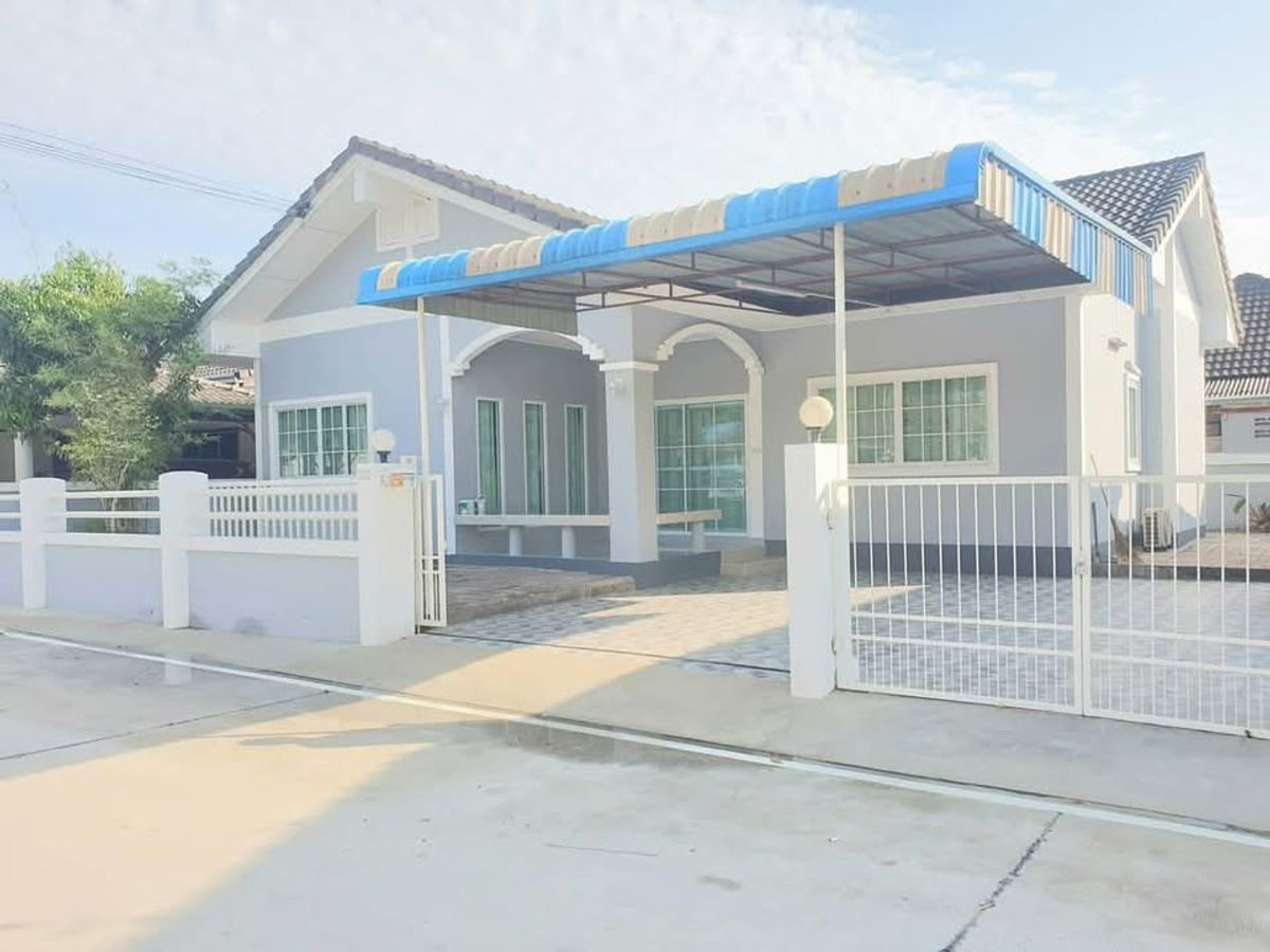 ให้เช่าบ้านระยอง : เช่าบ้านชั้นเดียว หมู่บ้าน สมพงษ์เบย์วิว บ้านฉาง สนใจติดต่อ 082-3223695 