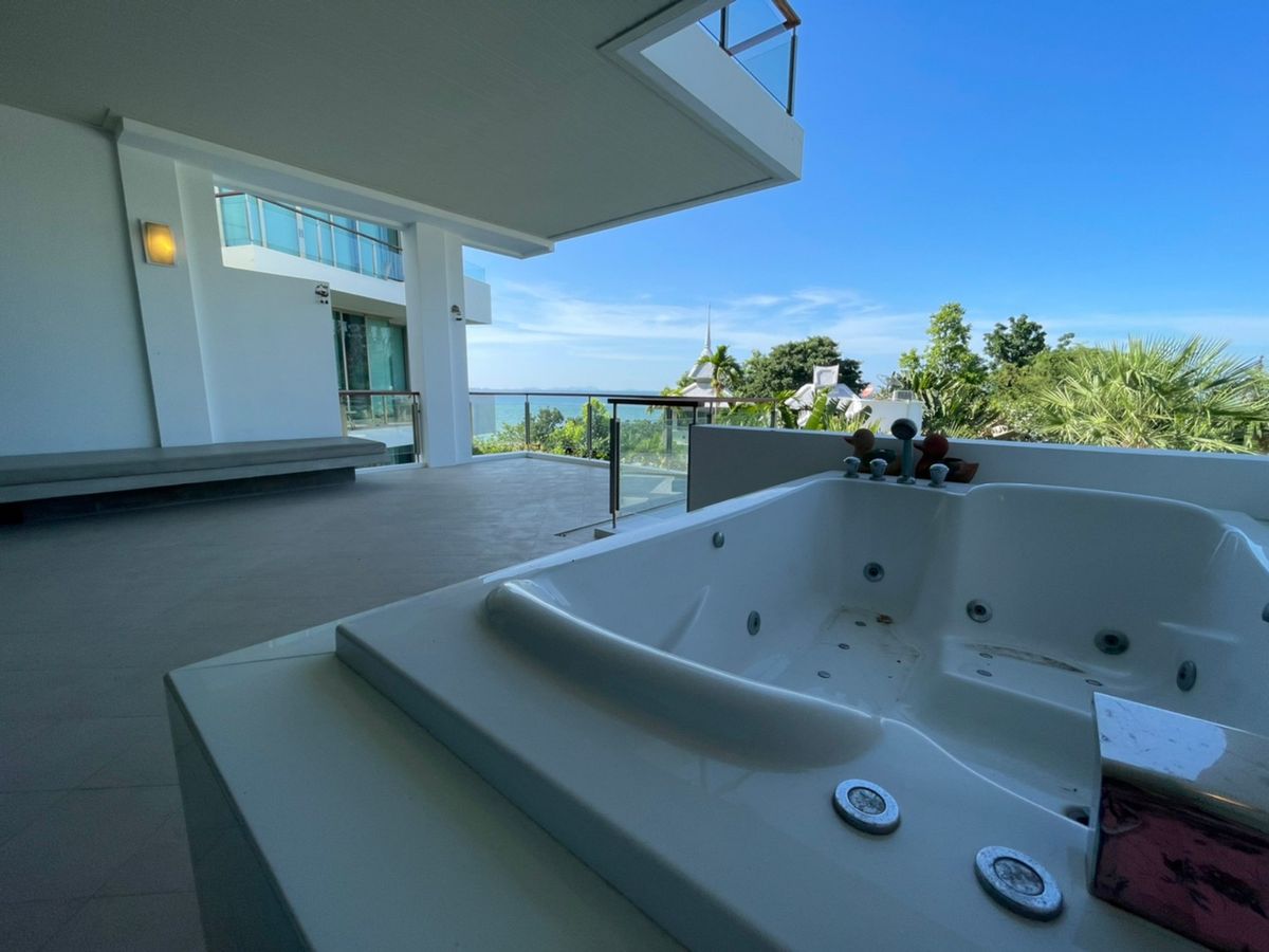 CondoPattaya, Bangsaen, Chonburi : Selling/renting The Sanctuary Wong AMAT project, a condo near Duang Amat Golden location with Pattaya furniture