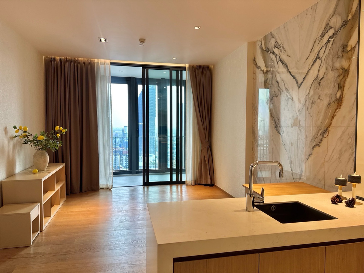 ขายคอนโดสุขุมวิท อโศก ทองหล่อ : ราคาพิเศษ! BEATNIQ Sukhumvit 32 – The Art of Refined Urban Living ความลงตัวของสถาปัตยกรรมเหนือกาลเวลา ใจกลางทองหล่อ–พร้อมพงษ์