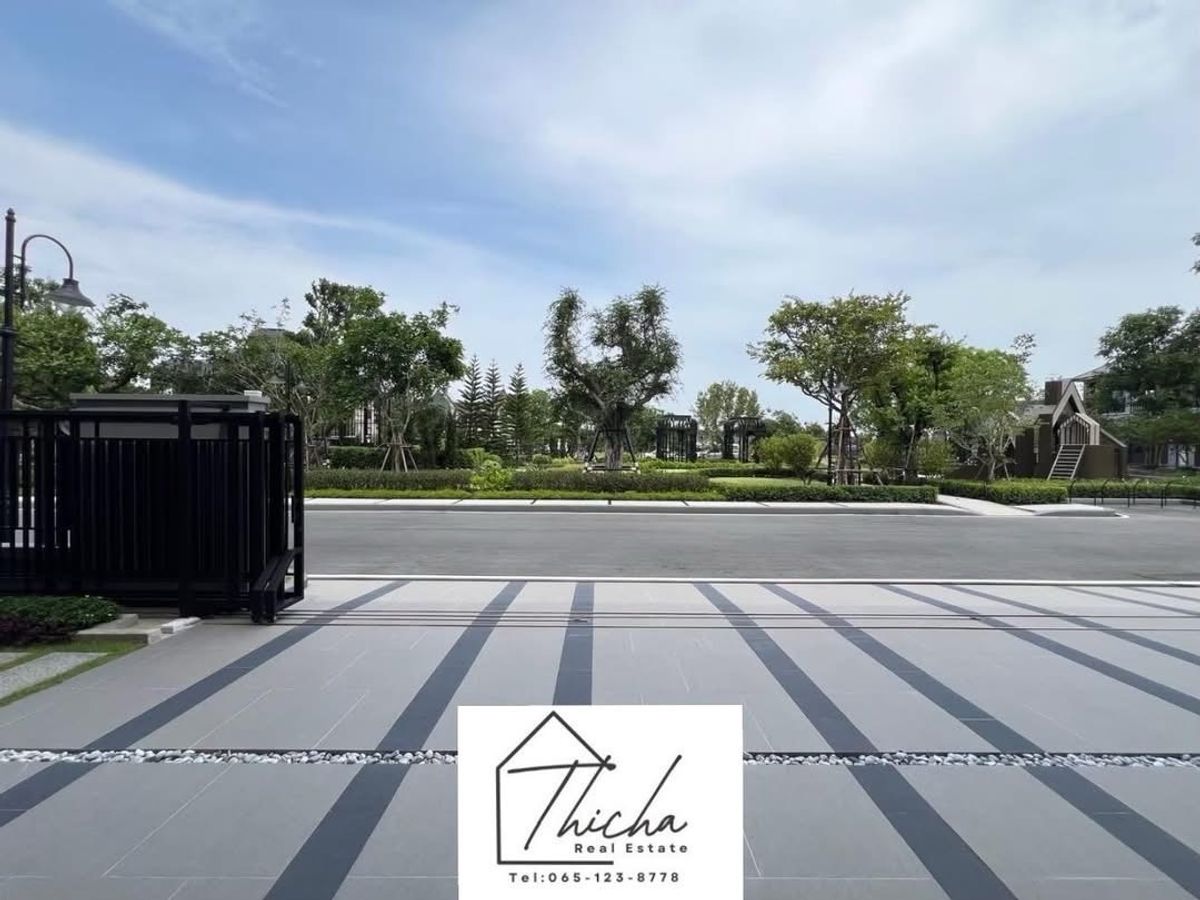For SaleHousePhutthamonthon, Salaya : Grand Bangkok Boulevard at the park