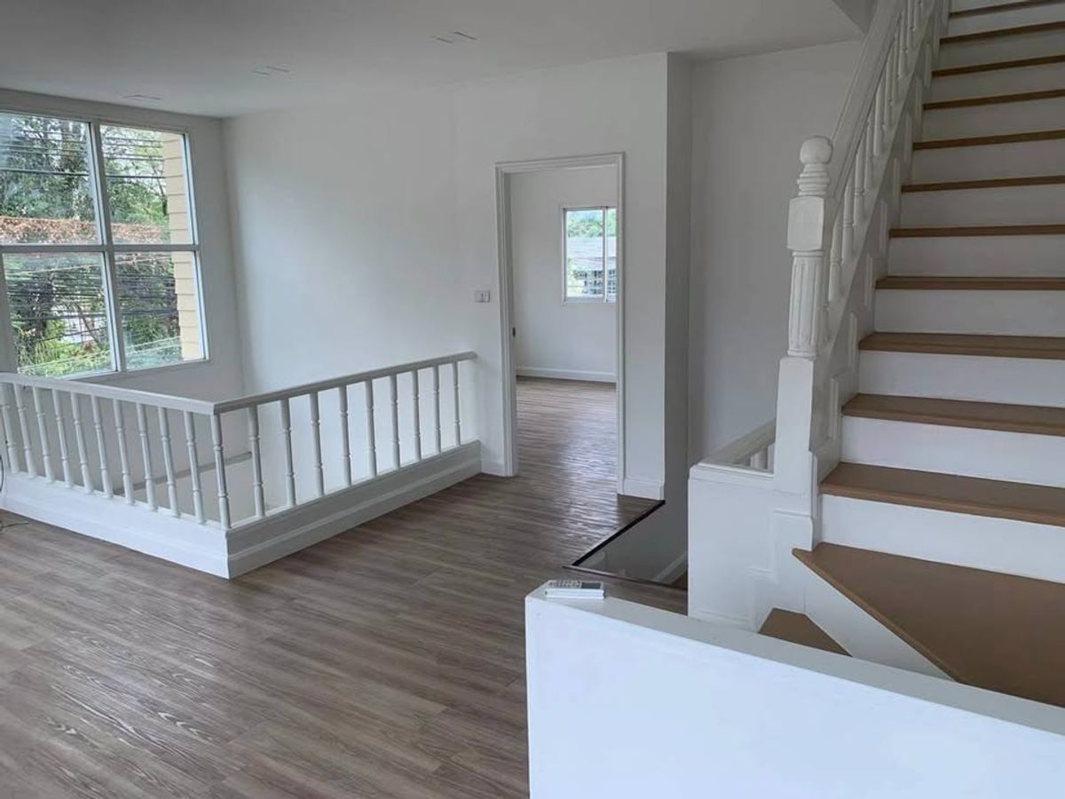 ขายบ้านลาดพร้าว101 แฮปปี้แลนด์ : ขายทาวน์โฮม 3 ชั้น หลังมุม ( ถนนเมน ) เนื้อที่ 42.2 ตรว. ถนนโพธิ์แก้ว แขวงคลองจั่น  เขตบางกะปิ จังหวัดกรุงเทพ