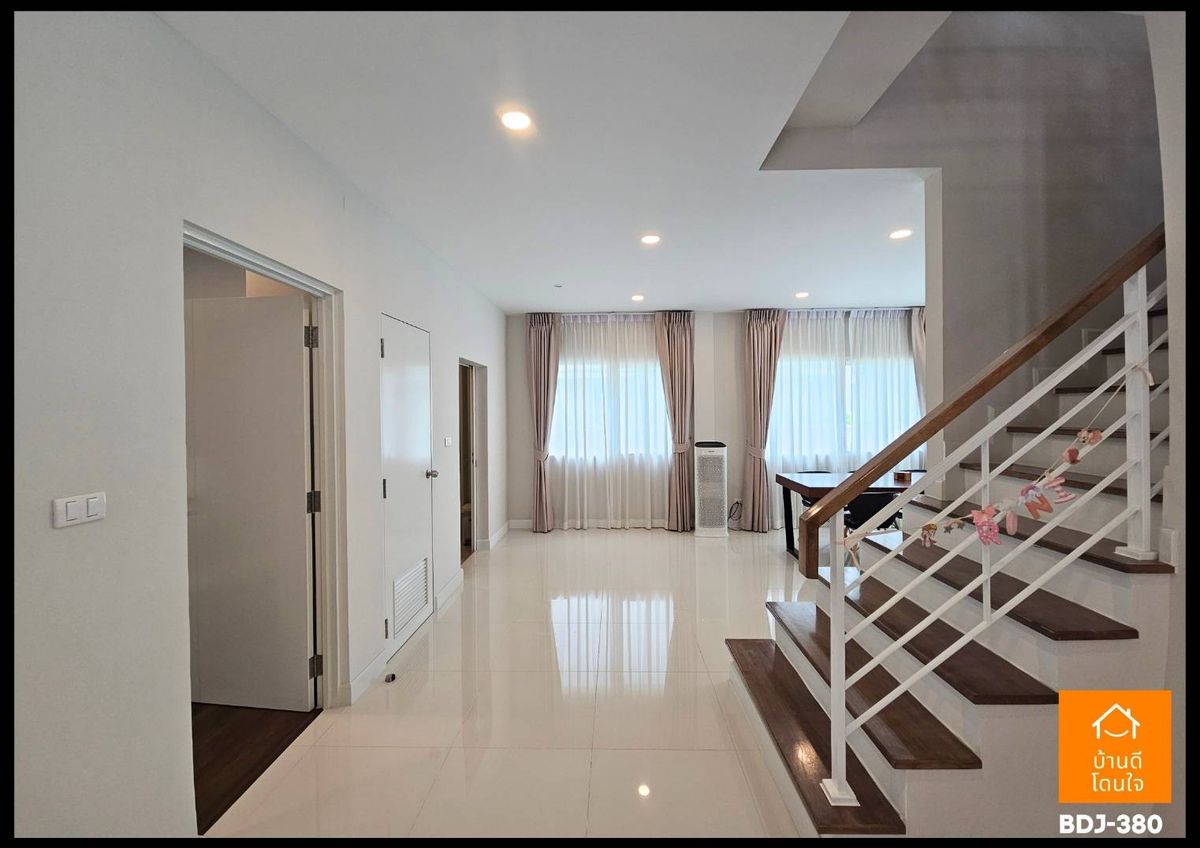 ขายบ้านราษฎร์บูรณะ สุขสวัสดิ์ : โปรพิเศษ!! บ้านสวย The City สุขสวัสดิ์ 64 ( 50.7 ตร.ว.) 4 นอน 5 น้ำ ใกล้พระจอมเกล้าธนบุรี รถไฟฟ้าพระประแดง