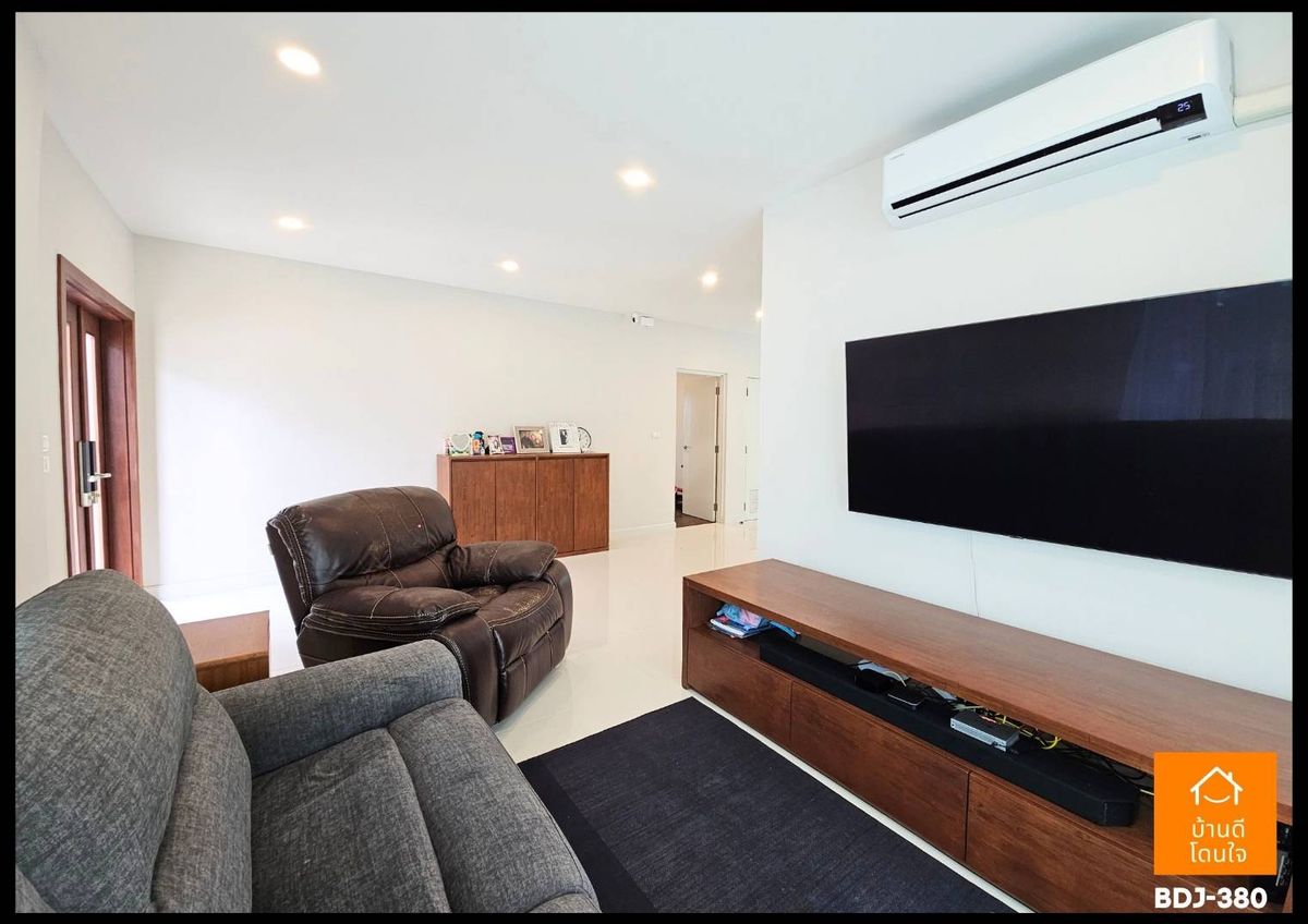 ขายบ้านราษฎร์บูรณะ สุขสวัสดิ์ : โปรพิเศษ!! บ้านสวย The City สุขสวัสดิ์ 64 ( 50.7 ตร.ว.) 4 นอน 5 น้ำ ใกล้พระจอมเกล้าธนบุรี รถไฟฟ้าพระประแดง