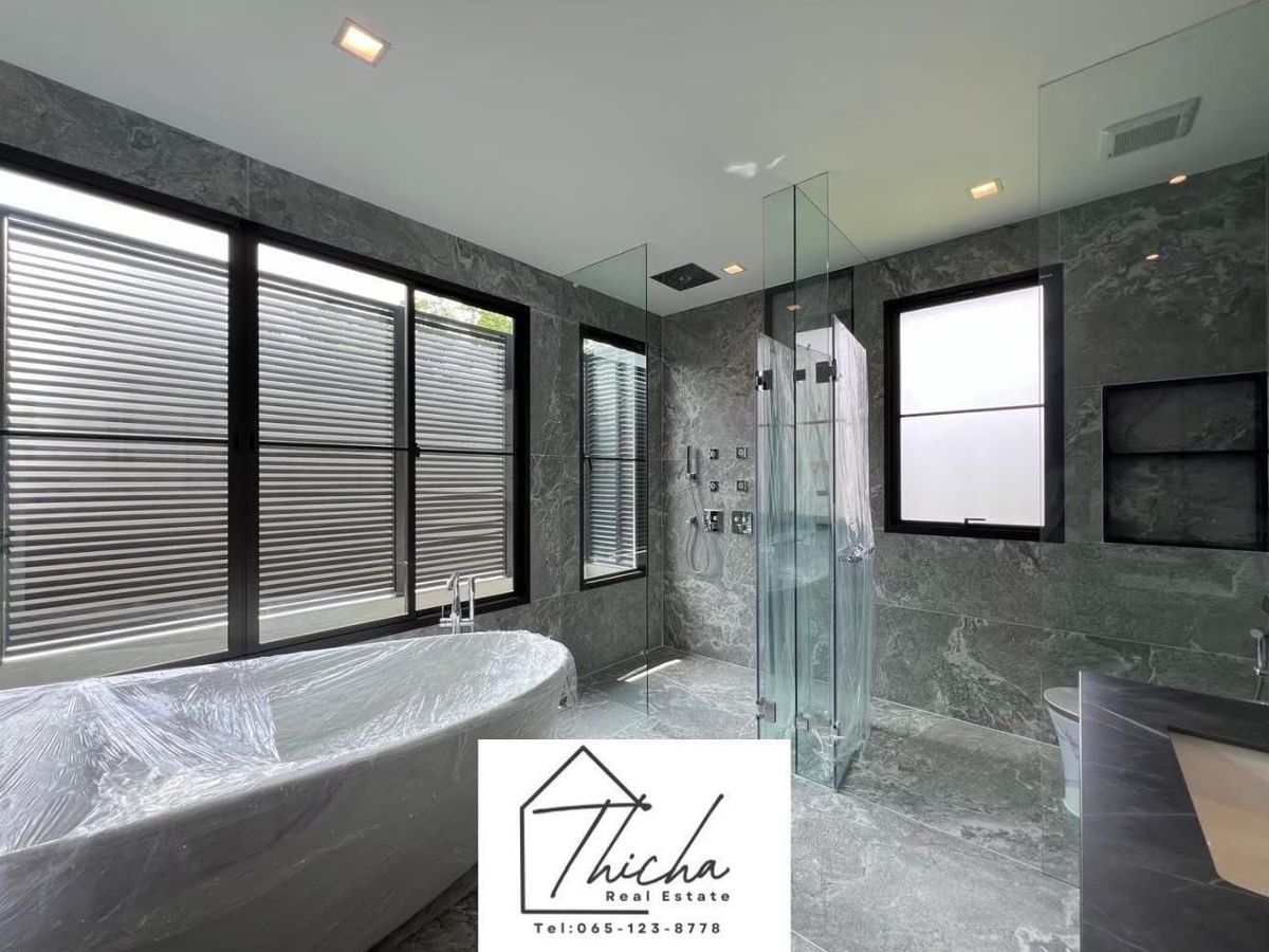 For SaleHousePhutthamonthon, Salaya : Grand Bangkok Boulevard at the park