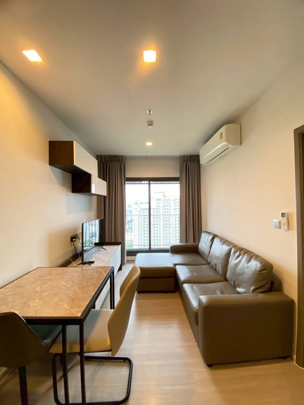 For RentCondoRama9, Petchburi, RCA : WS594 🏙 For rent Life Asoke Hype near MRT Rama 9 only 23,000 baht/month