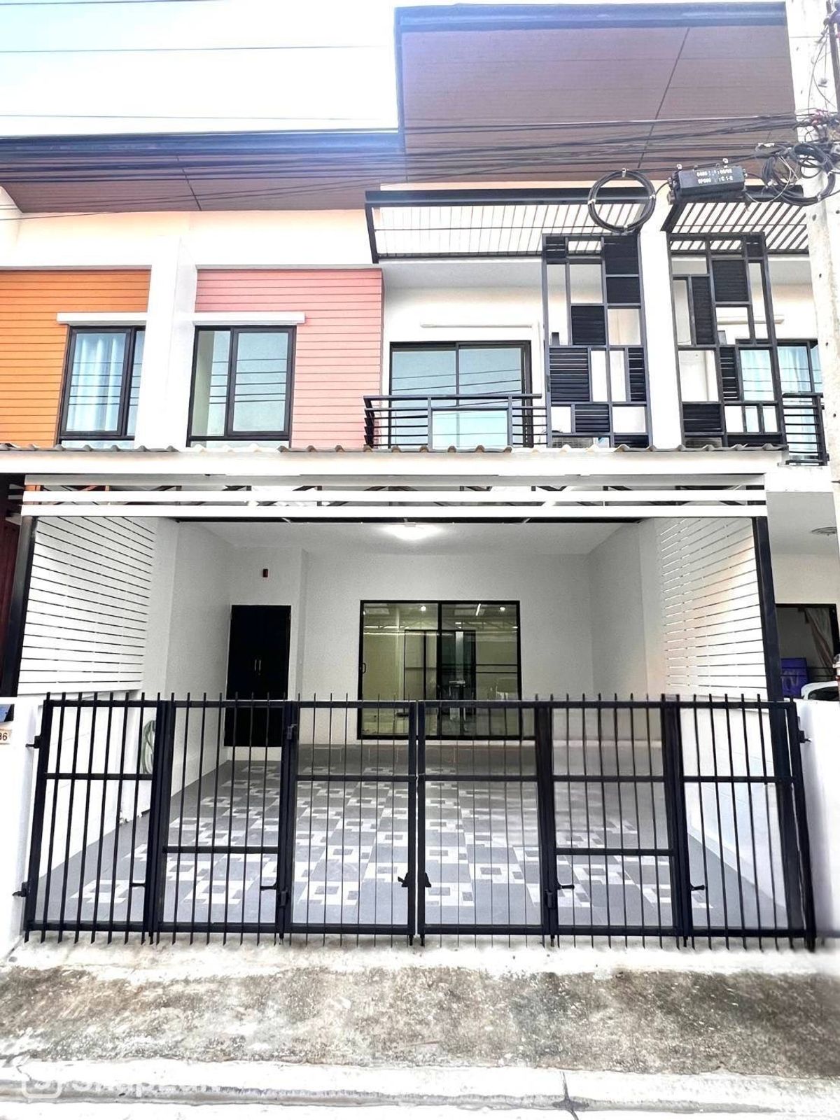 ขายทาวน์โฮมบางนา แบริ่ง ลาซาล : H2B4394 🏡 ขายทาวน์โฮม iField บางนา ราคาโดนใจ 2.99 ล้าน ฟรีค่าโอน!