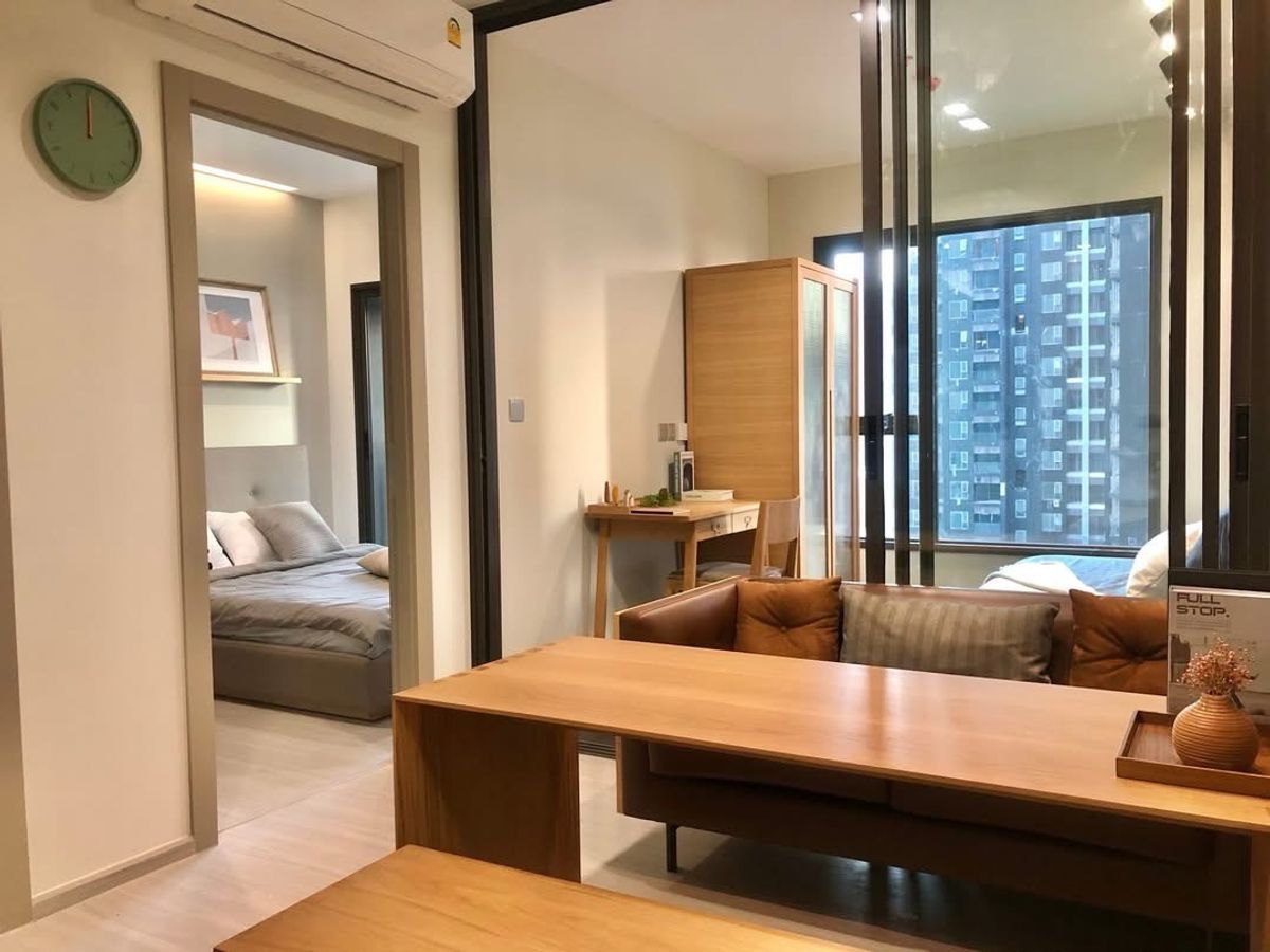 For RentCondoRama9, Petchburi, RCA : Life Asoke Rama9 2+1 Type in Asoke Only 23,000