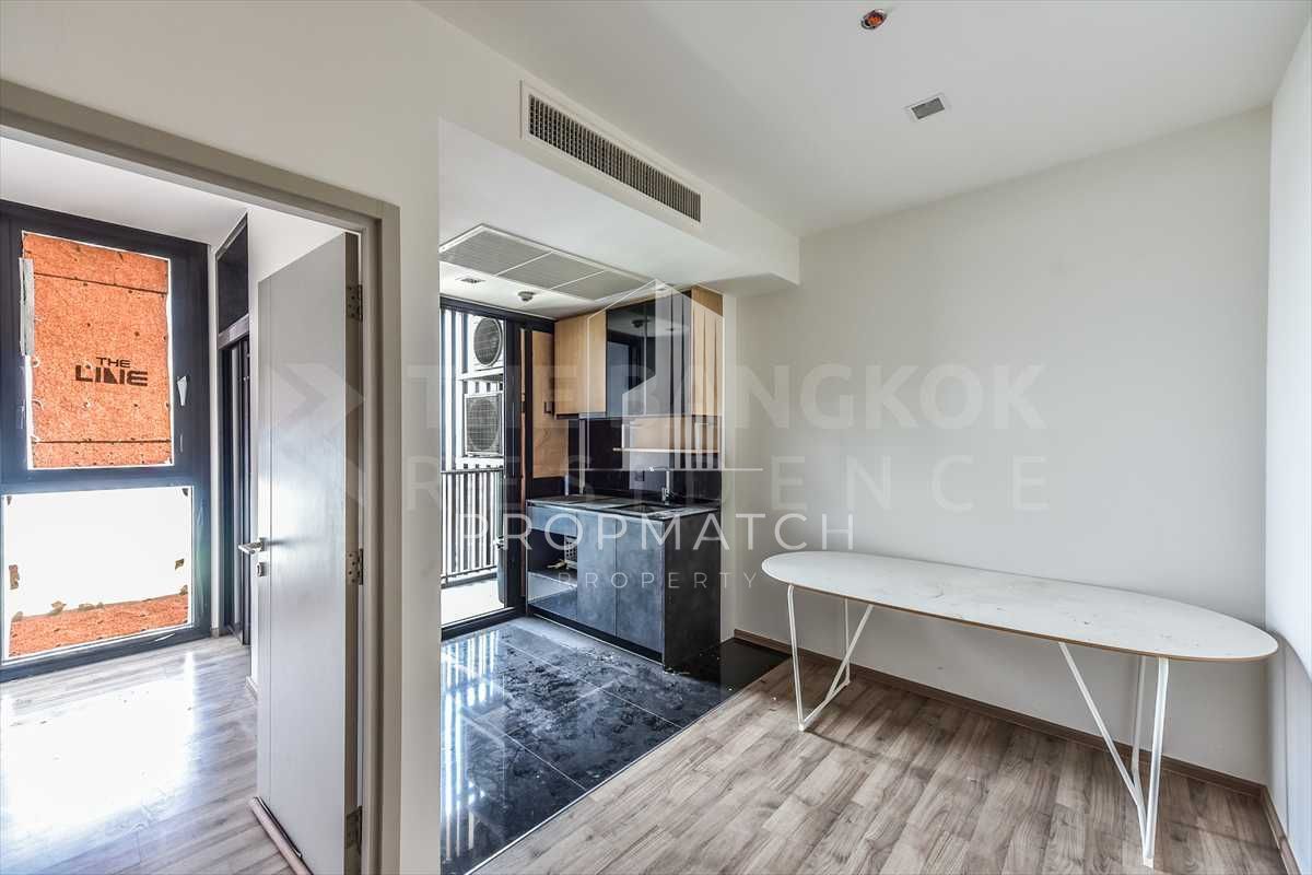 ขายคอนโดสะพานควาย จตุจักร : ✨Flash Deal ✨The Line Jatujak - Mochit(1Bed1Bath26.25SQM.) พร้อมอยู่ ! เพียง 3,745,000 บาท Tel.0981315848 @propmatch