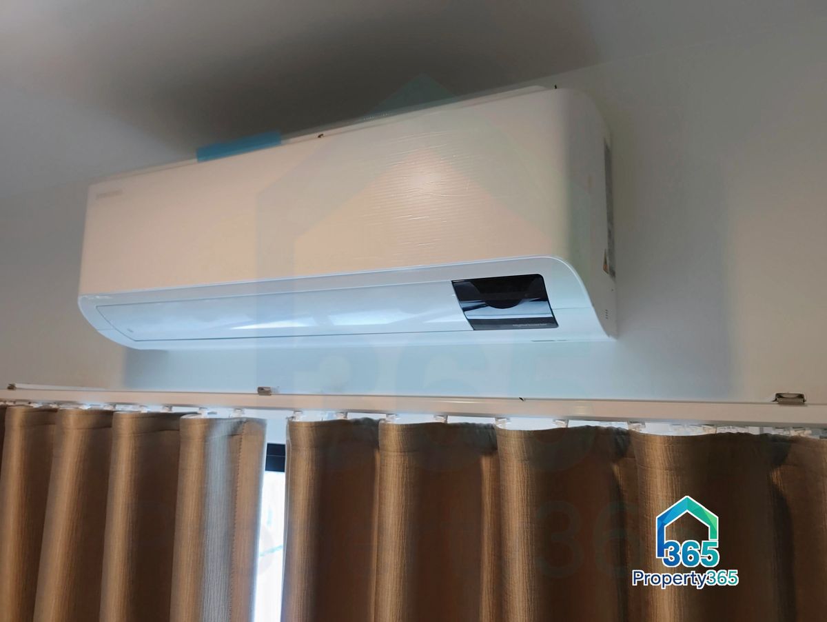 HousePathum Thani,Rangsit, Thammasat : Mitti Lamlukka Klong 6 (Sammakorn) Serene Detached House, 3rd House (from security post), a house in the first soi of the village.