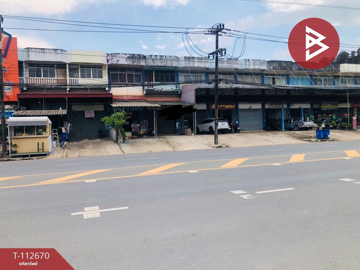 อาคารพาณิชย์ตราด : ขาย/เช่าอาคารพาณิชย์ 2 ชั้นครึ่ง เนื้อที่ 30 ตารางวา ต.หนองเสม็ด ตราด