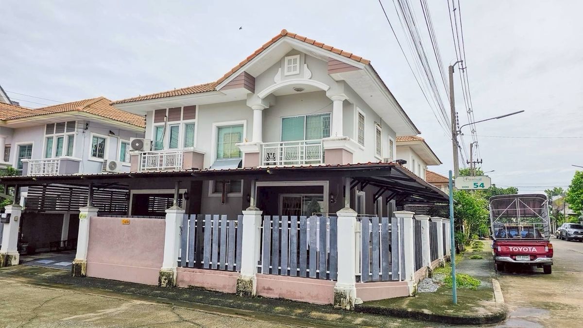 For SaleHousePathum Thani,Rangsit, Thammasat : 2 storey detached house for sale, back with a perfect corner Pruksa Village Village 2 Thanyaburi, Khlong 7, area 54 sq.w., 3 bedrooms, 2 bathrooms, only 3.49 million