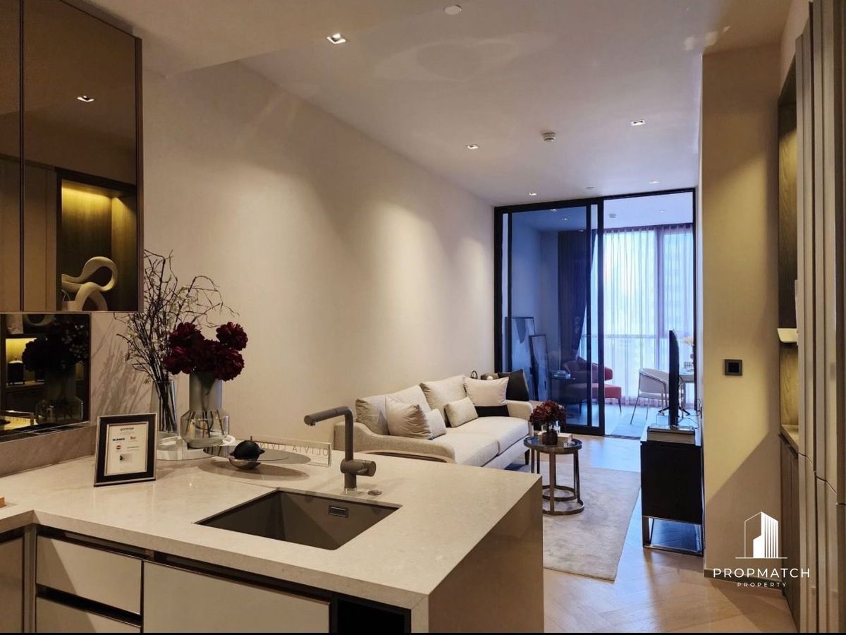 ให้เช่าคอนโดสาทร นราธิวาส : ✨Flash Deal ✨The Reserve Sathorn(1Bed1Bath57SQM.) พร้อมอยู่ ! เพียง 61,500บาทต่อเดือน Tel.0981315848 @propmatch