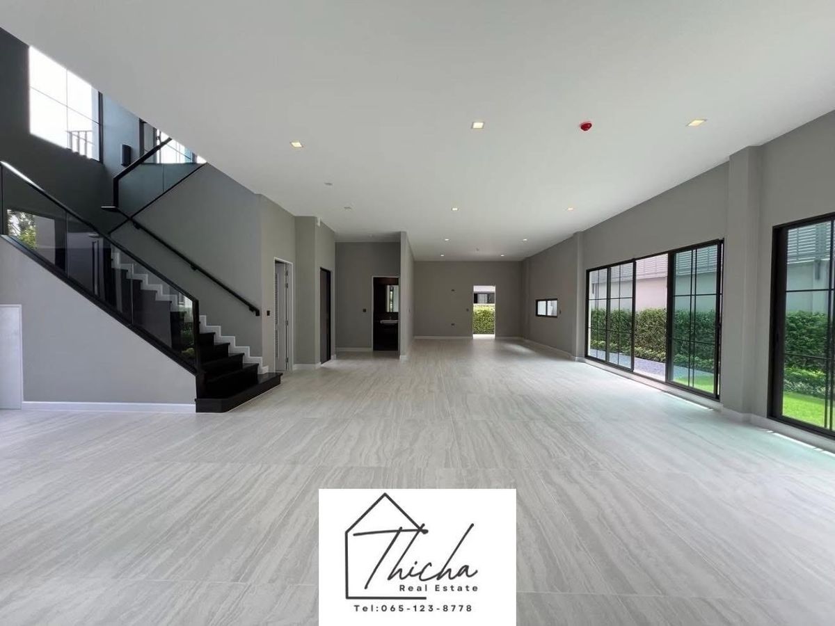 For SaleHousePhutthamonthon, Salaya : Grand Bangkok Boulevard at the park