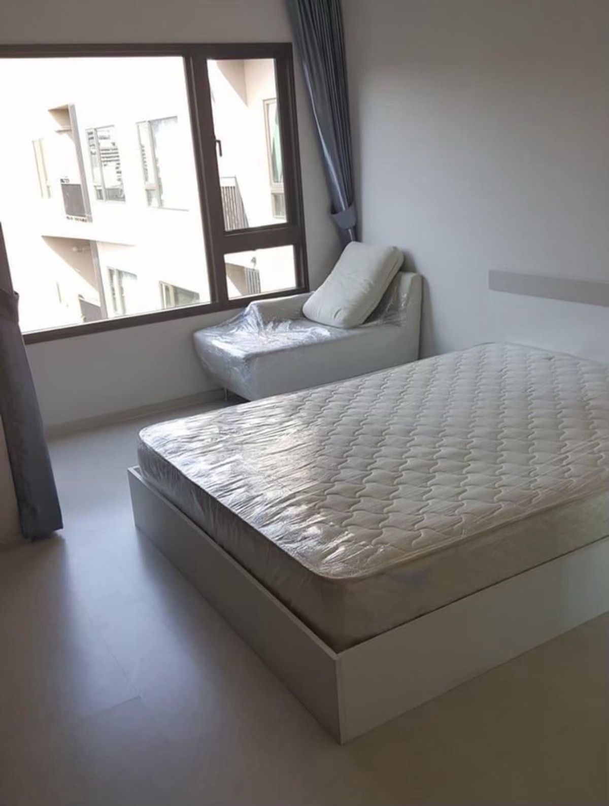 For RentCondoSathorn, Narathiwat : 🌈 Ready to stay 15 June long 🌈Pixel Sathorn🌿 Room 30 sqm. • 🏢 Opposite one Bangkok🏢, 1st floor, pool view ⛔️⛔️not co-AG⛔️⛔️