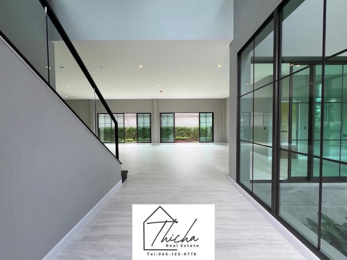 For SaleHousePhutthamonthon, Salaya : Grand Bangkok Boulevard at the park