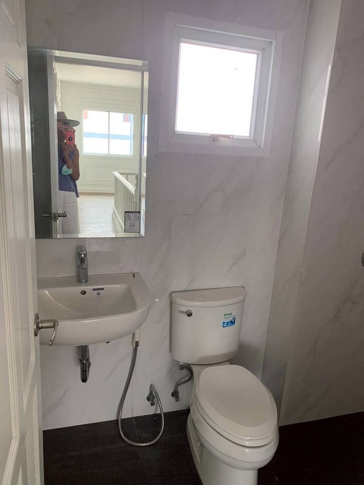 ขายบ้านลาดพร้าว101 แฮปปี้แลนด์ : ขายทาวน์โฮม 3 ชั้น หลังมุม ( ถนนเมน ) เนื้อที่ 42.2 ตรว. ถนนโพธิ์แก้ว แขวงคลองจั่น  เขตบางกะปิ จังหวัดกรุงเทพ