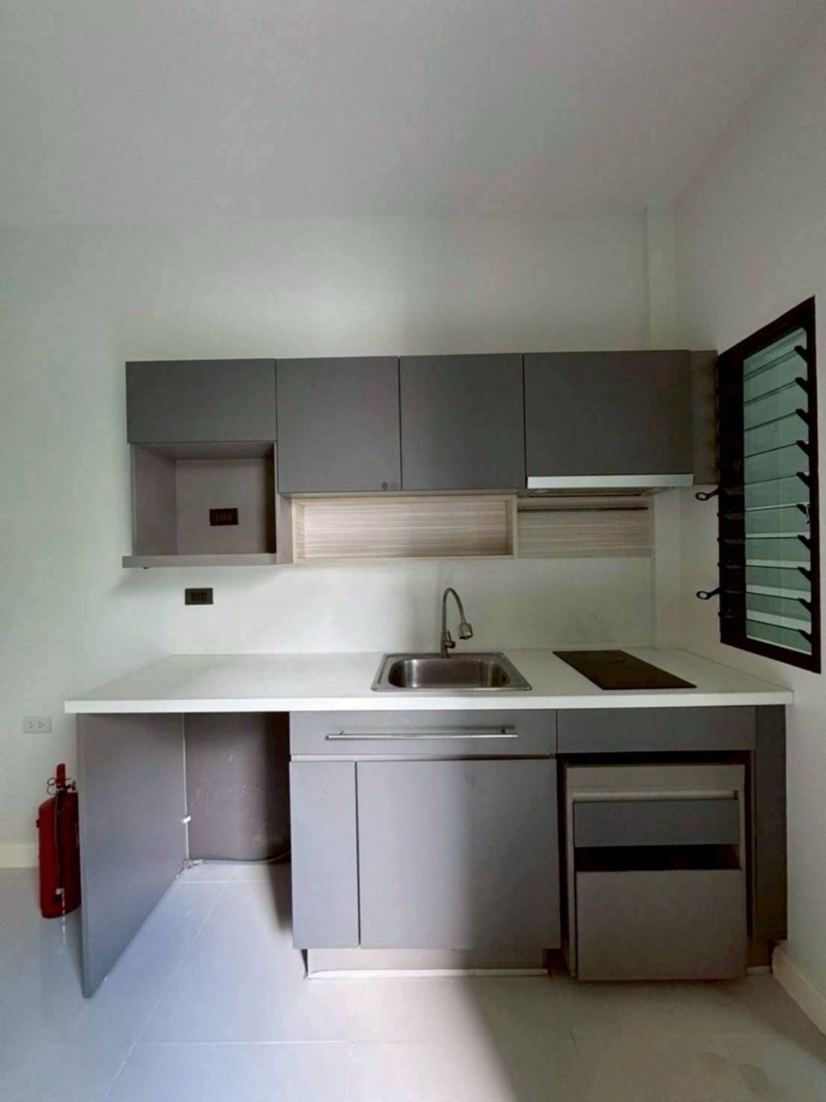 Townhome for rent, The Terrace Ramintra 65  🏡🎊💸 Loading...