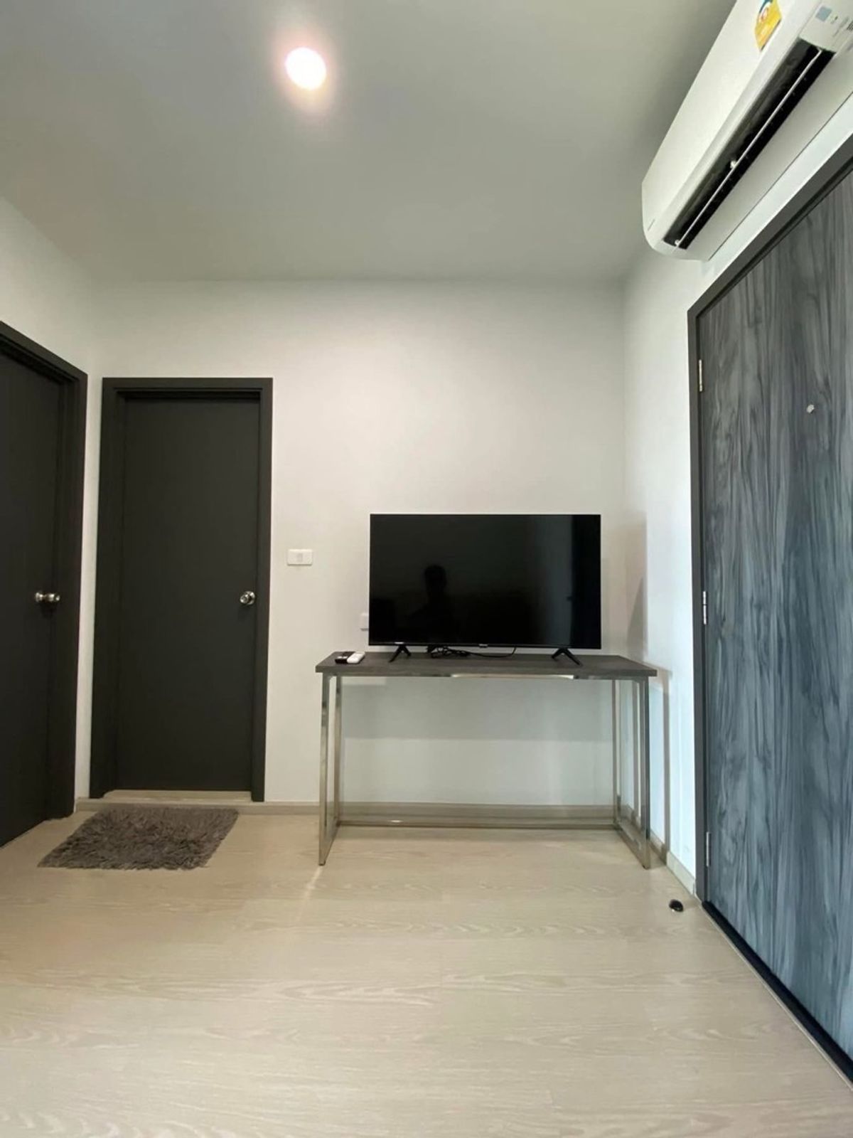 ให้เช่าคอนโดอ่อนนุช อุดมสุข : ให้เช่า Elio Del Nest อุดมสุข
1 bed ขนาด 31 ตร.ม 
✅ราคา 15,000บาท/เดือน สัญญา1ปี
Call : 0946242014 nui